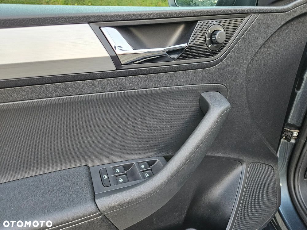 Skoda RAPID 1.0 TSI Ambition - 16