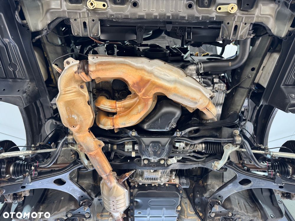 Subaru Outback 2.5RC NAV - 29