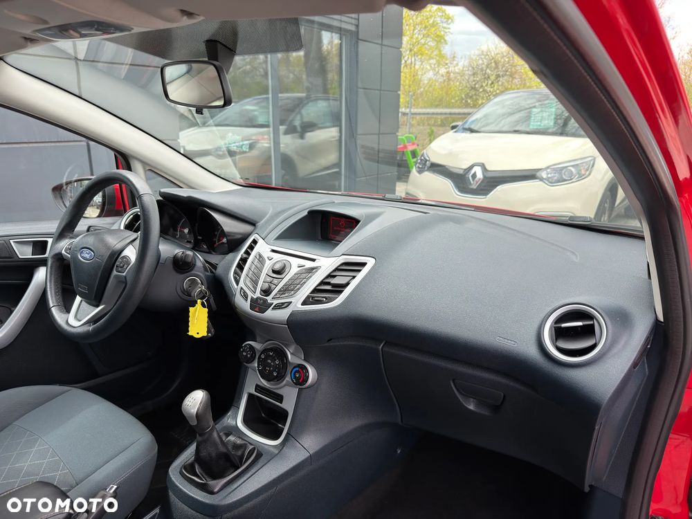 Ford Fiesta 1.6 TDCi Titanium - 9