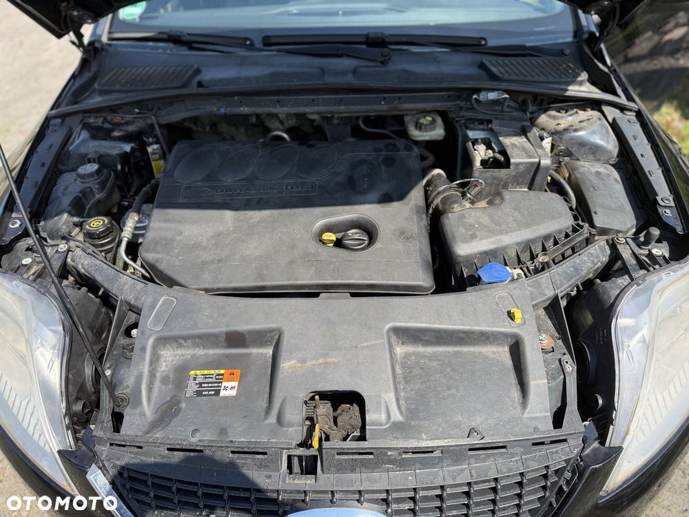 Ford Mondeo - 8