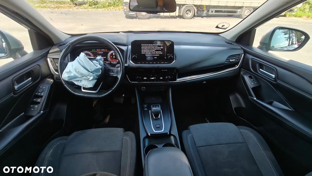 Nissan Qashqai 1.3 DIG-T MHEV Acenta Xtronic - 12