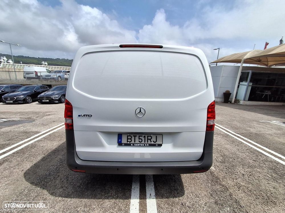 Mercedes-Benz eVito Furgão Longo 111/34 - 6