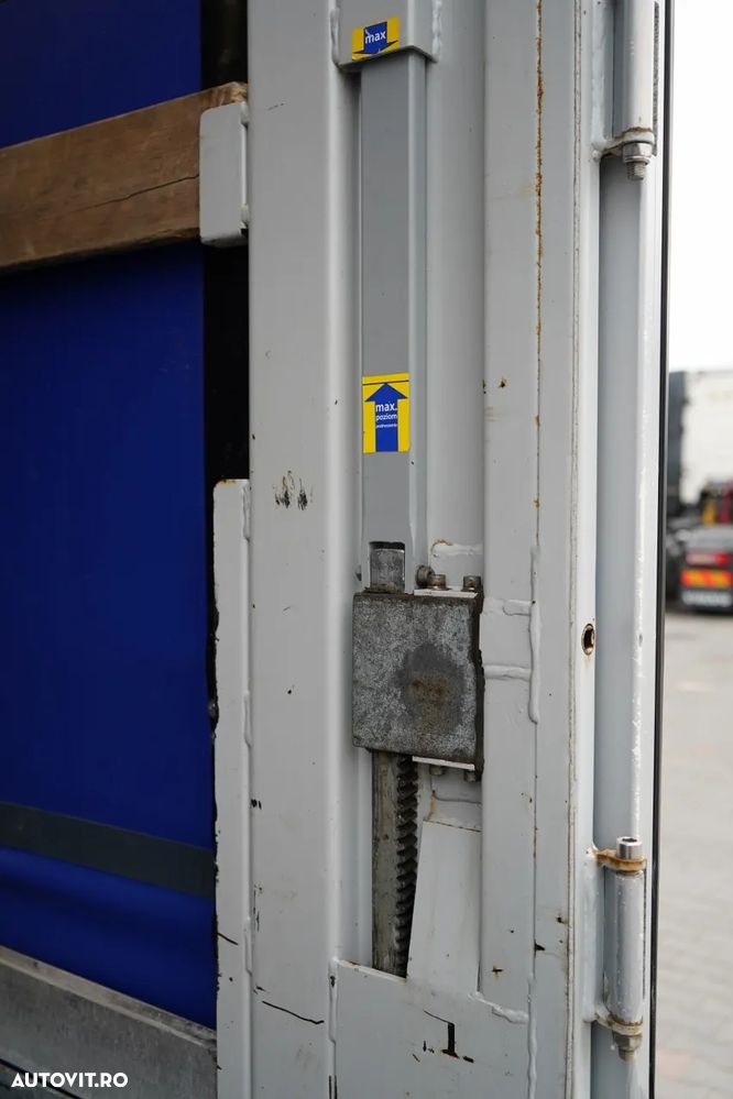 Wecon REMORCA - 7,7 M / AXĂ CULISANTĂ / ACOPERIȘ CULISANT / ȘINGURI CĂRUCIOR / SAF - 18