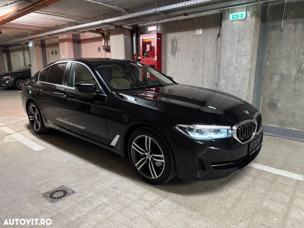BMW Seria 5 520d AT MHEV - 12