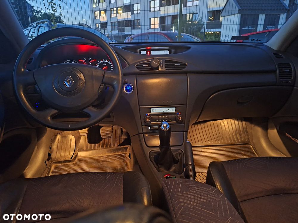 Renault Laguna - 15