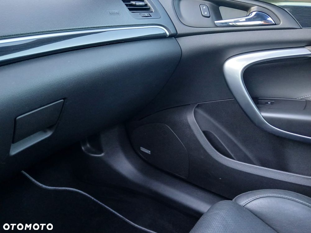 Opel Insignia - 37