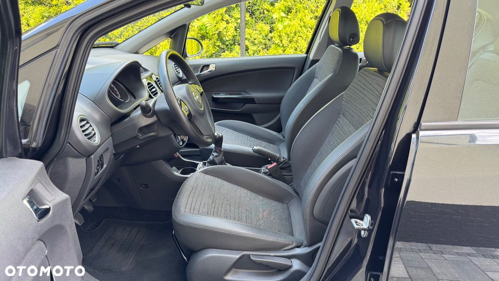 Opel Corsa - 24