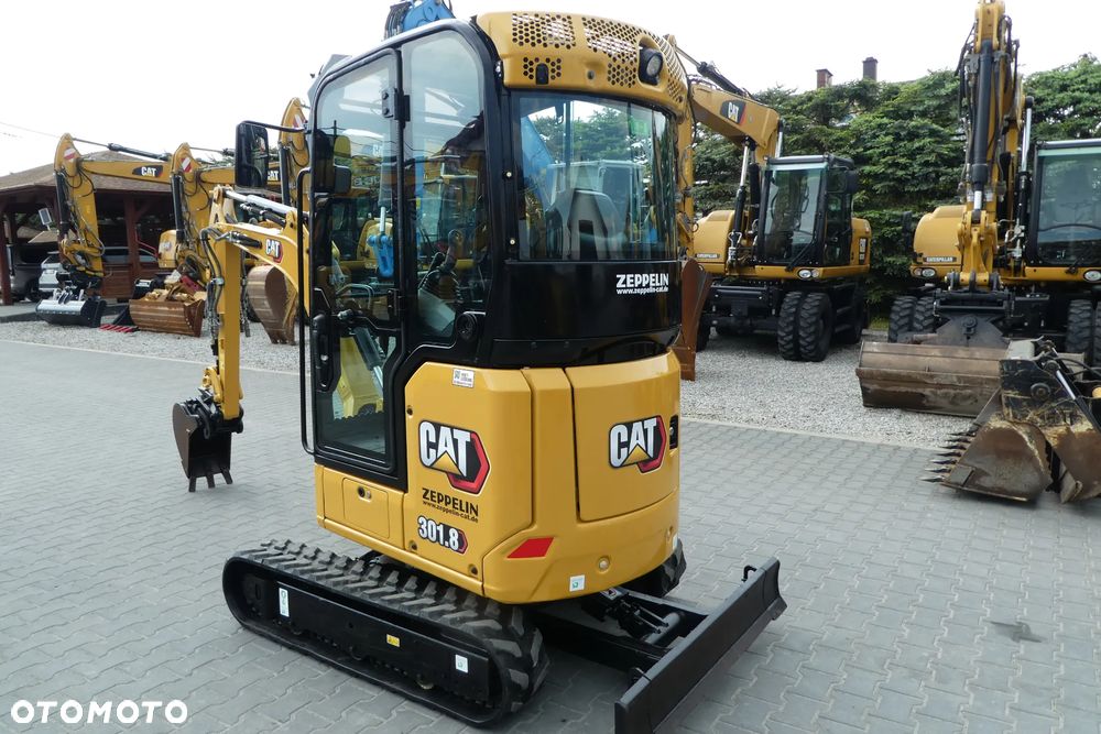 Caterpillar 301,8 PODWOZIE ROSUWANE - 3