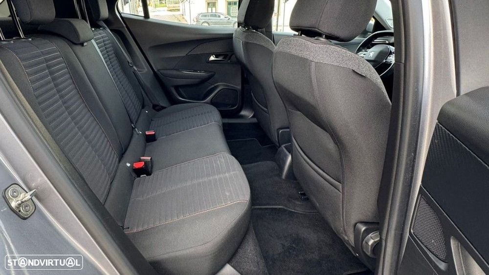 Peugeot 2008 1.5 BlueHDi Active Pack - 22