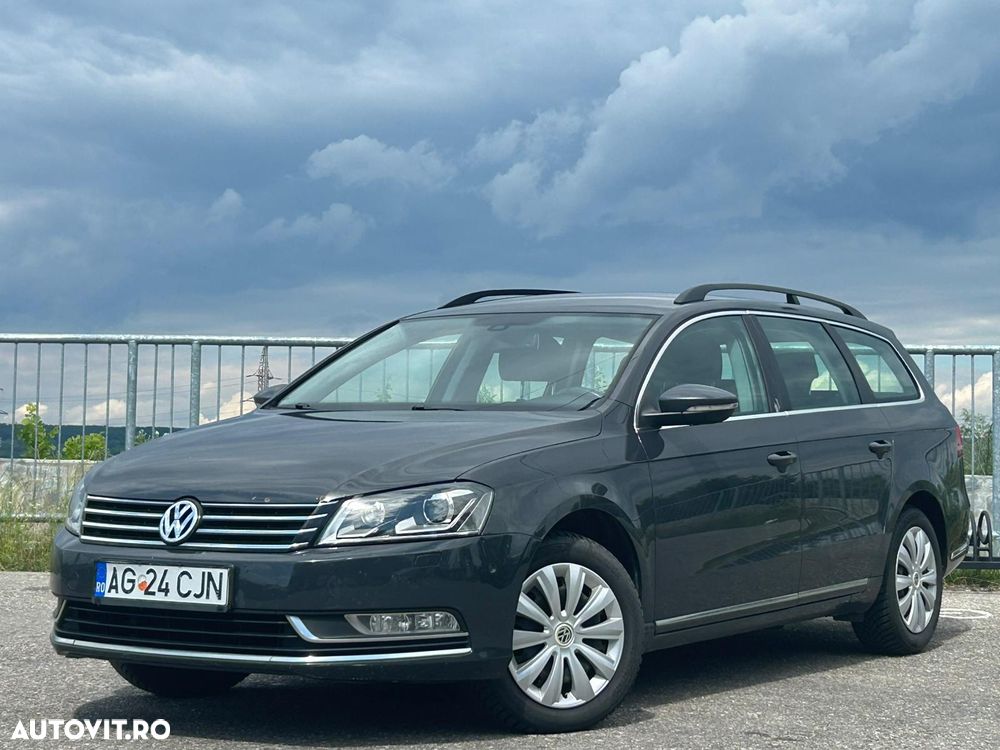 VOLKSWAGEN Passat 2011