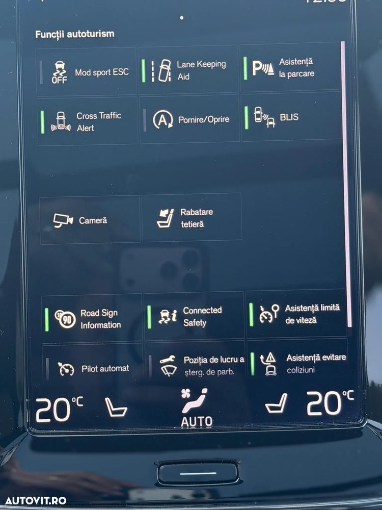 Volvo XC 40 D4 AWD Geartronic Inscription - 25