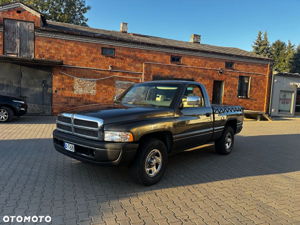 Dodge RAM 3500 5.9 - 9