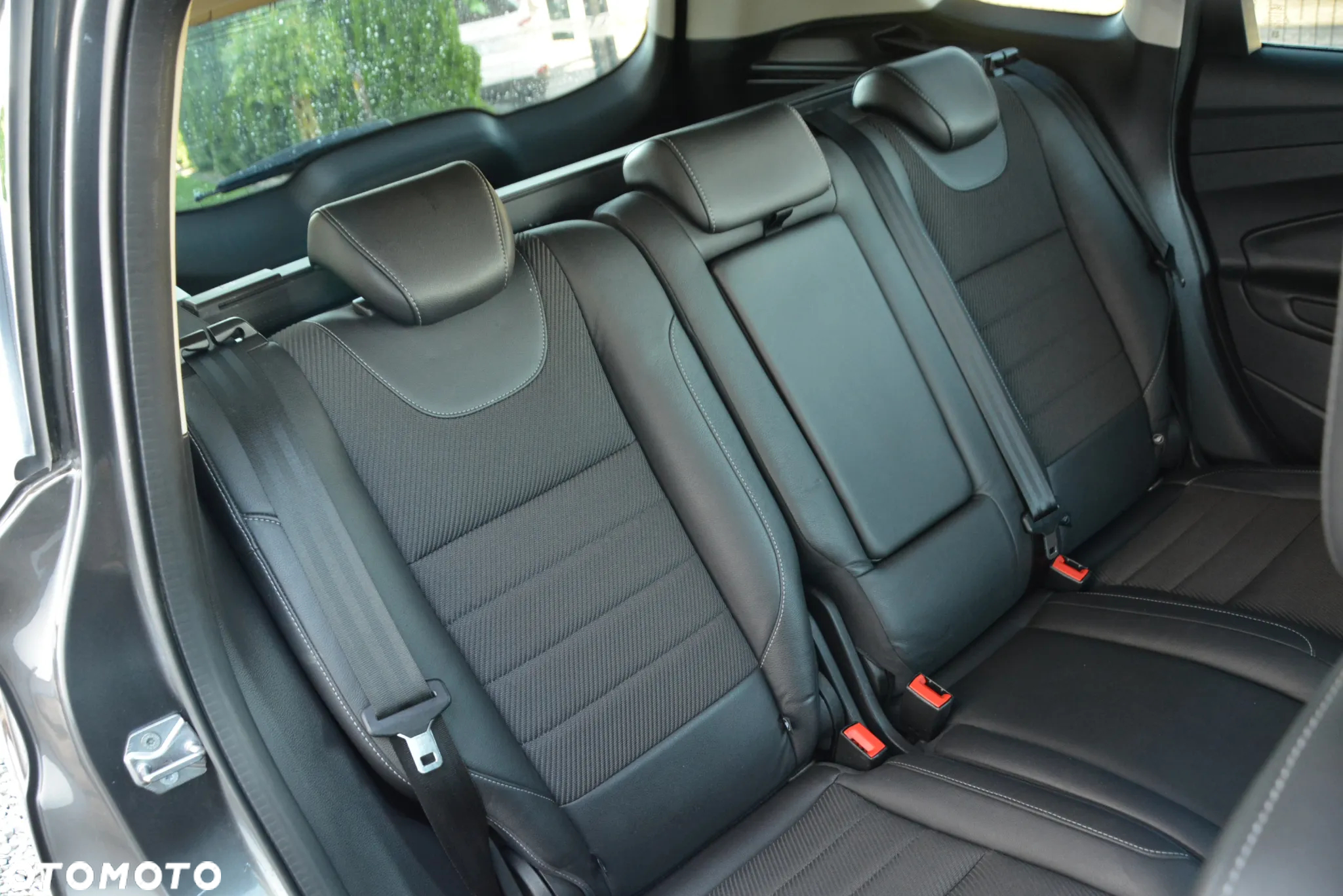 Ford Kuga 2.0 TDCi 4x4 Individual - 34