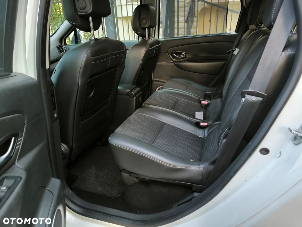 Renault Scenic TCe 130 Dynamique - 22
