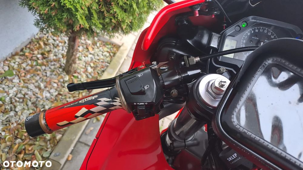 Honda CBR - 22