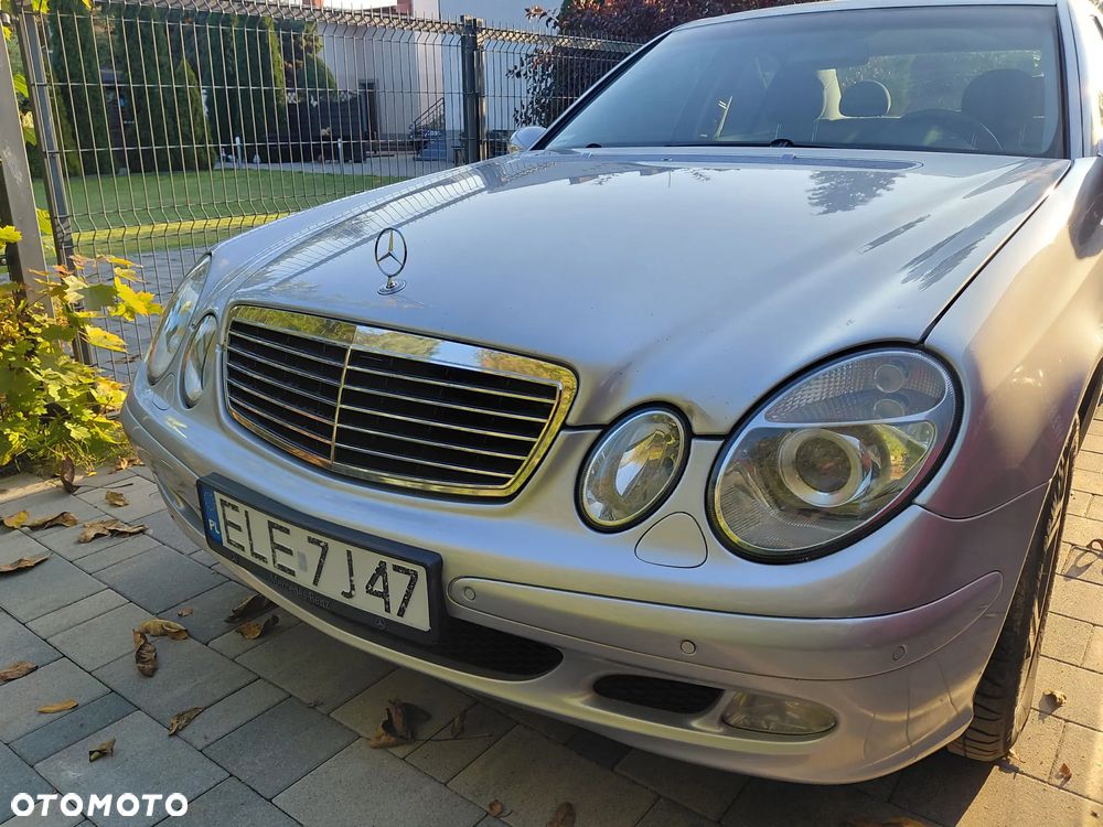 Mercedes-Benz Klasa E - 33