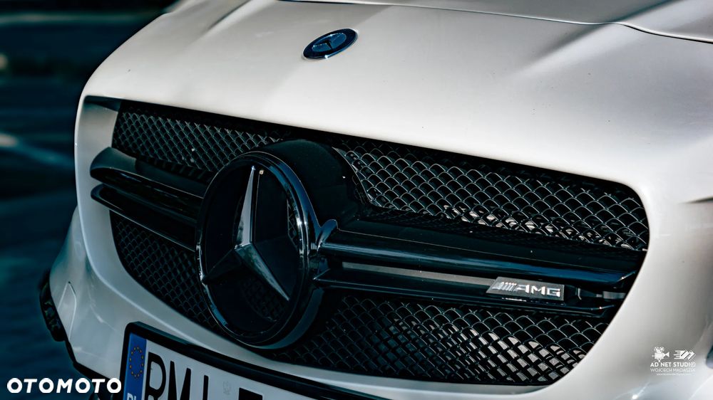 Mercedes-Benz CLA AMG 45 4-Matic - 8