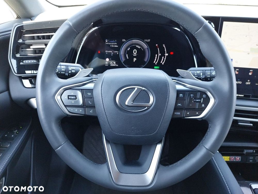 Lexus RX - 25