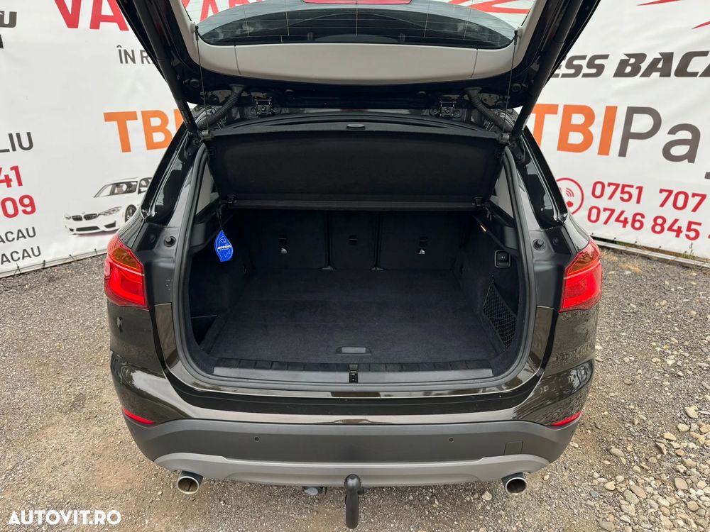 BMW X1 sDrive18d - 27