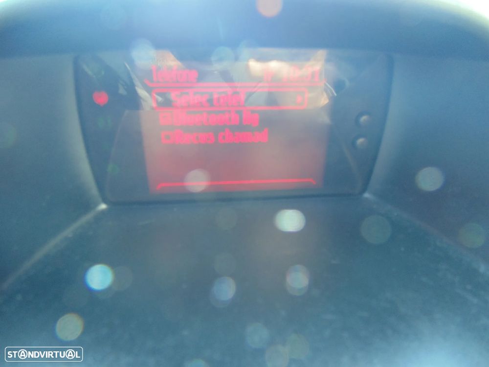 Ford Fiesta 1.25 Titanium - 24