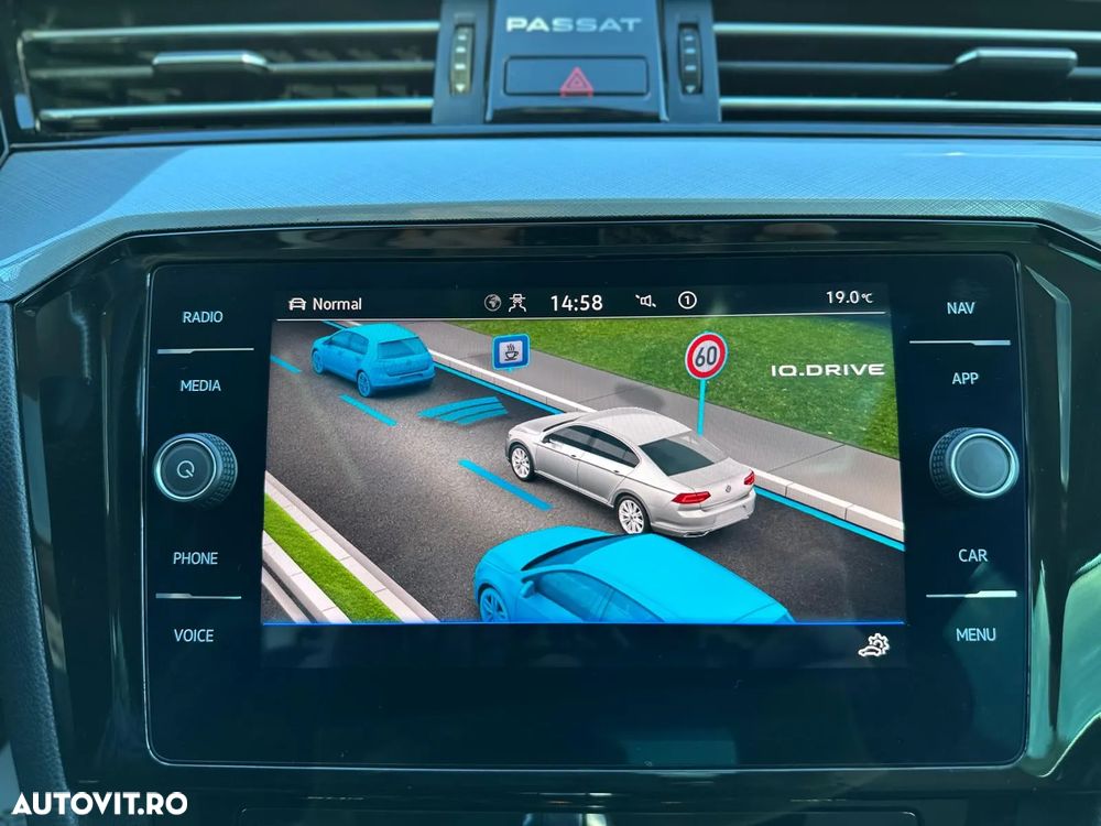 Volkswagen Passat 1.4 TSI Plug-In-Hybrid DSG GTE - 22