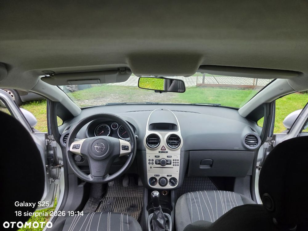 Opel Corsa 1.2 16V Silverline - 15