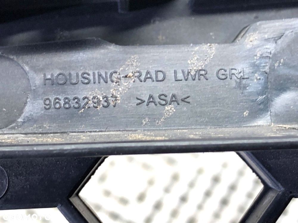 ATRAPA GRILL  CHEVROLET CRUZE liftback (J305) 2010 - 2022 1.6 91 kW [124 KM] benzyna 2011 - 2022 - 6