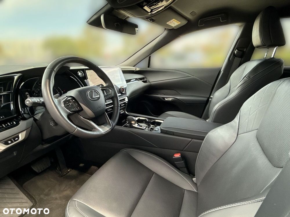 Lexus RX - 9