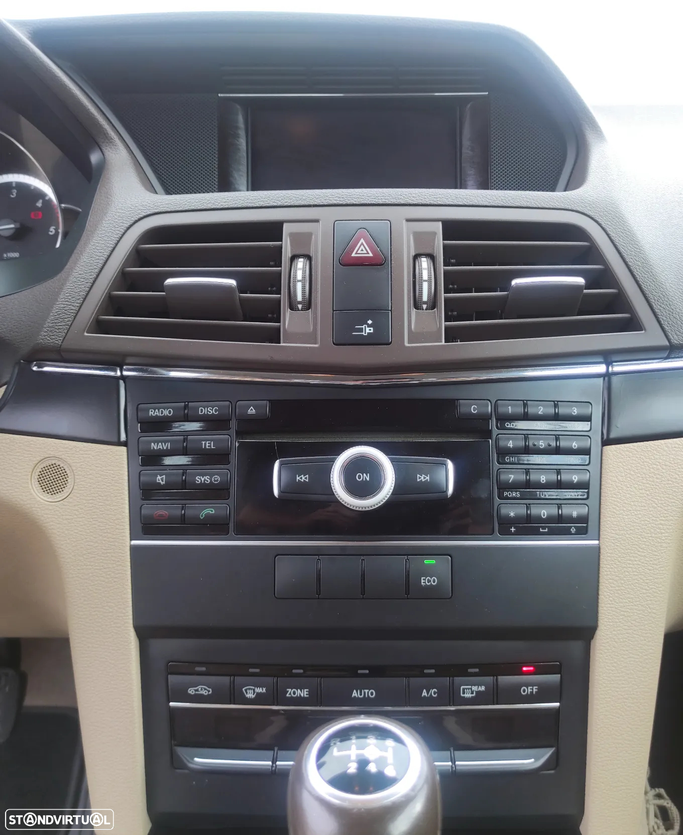 Mercedes-Benz E 220 CDi Elegance BlueEfficiency - 20