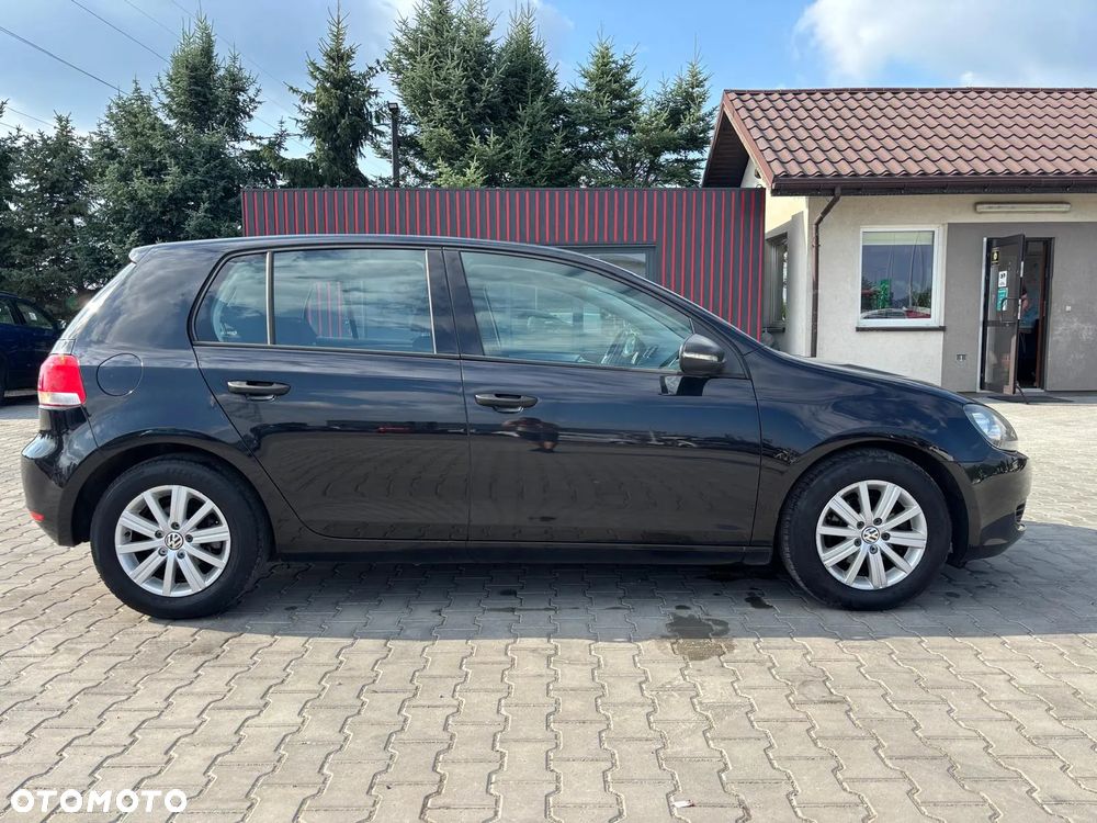 Volkswagen Golf 2.0 TDI DPF Comfortline - 6