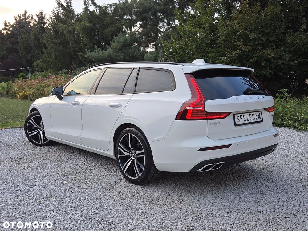 Volvo V60 B3 B Geartronic Momentum Pro - 3