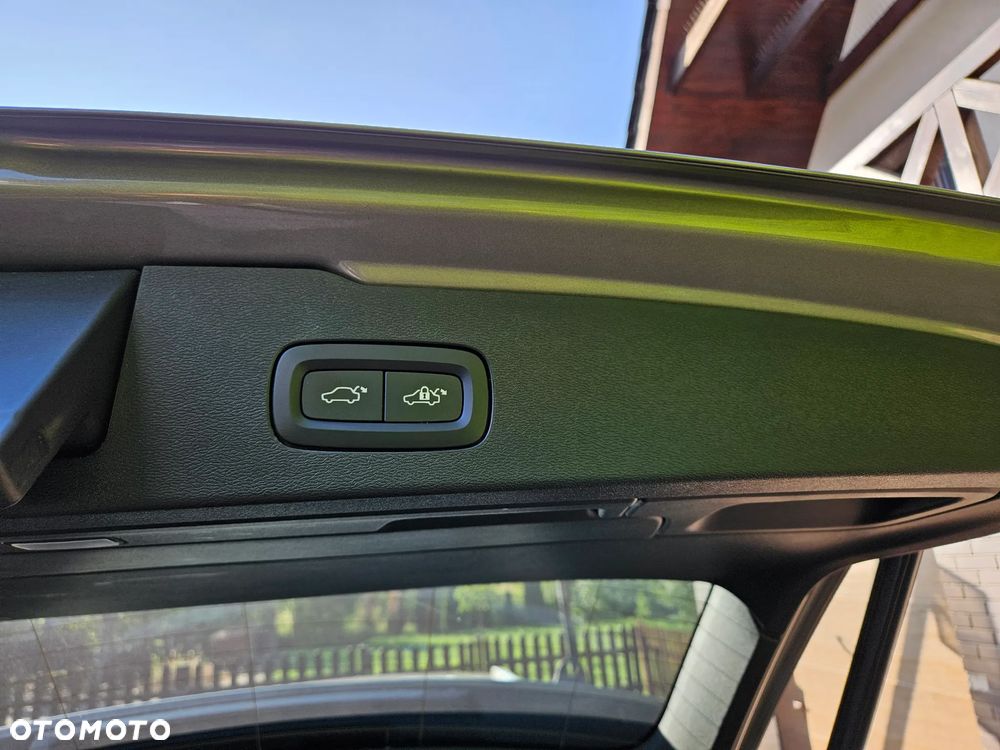 Volvo V60 Cross Country D4 AWD - 4