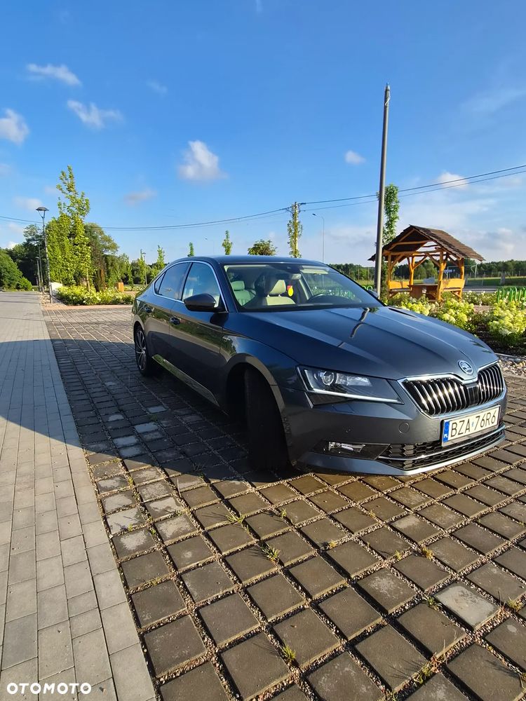 Skoda Superb 2.0 TDI 4x4 L&K DSG - 7