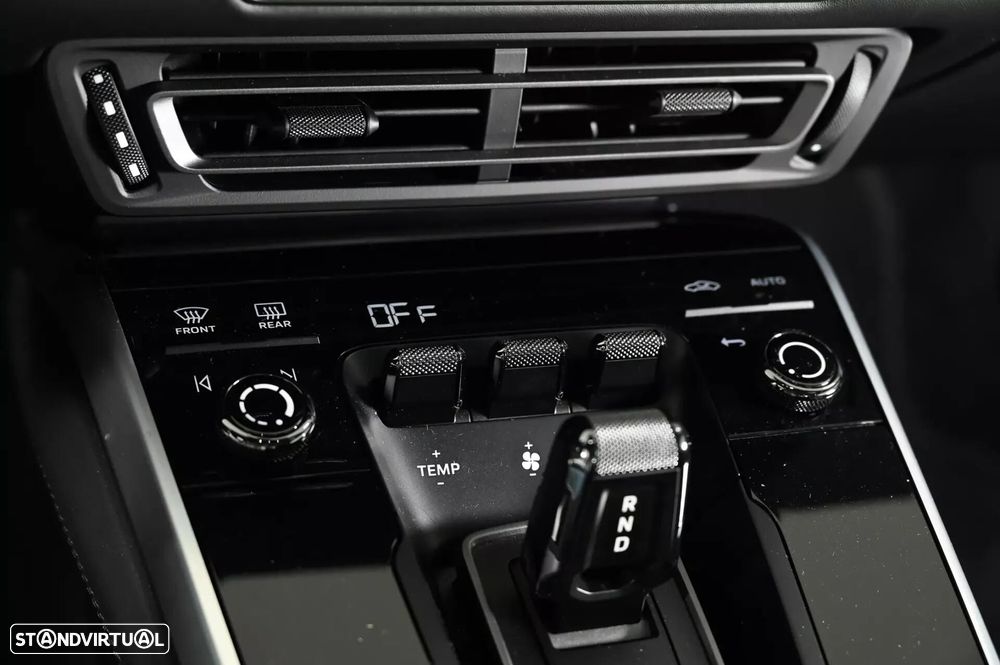 Porsche 911 (992) - 26