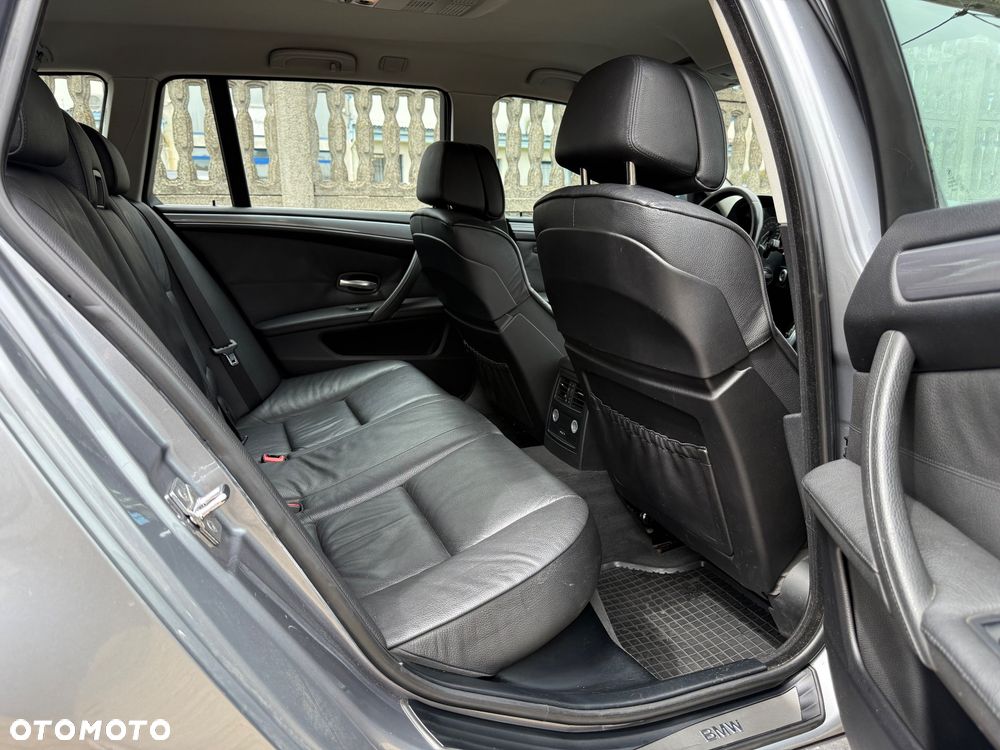 BMW Seria 5 - 28