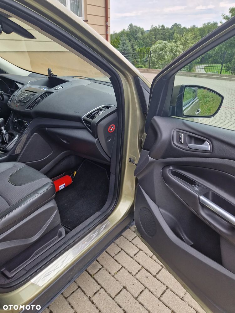 Ford Kuga 2.0 TDCi Titanium - 14