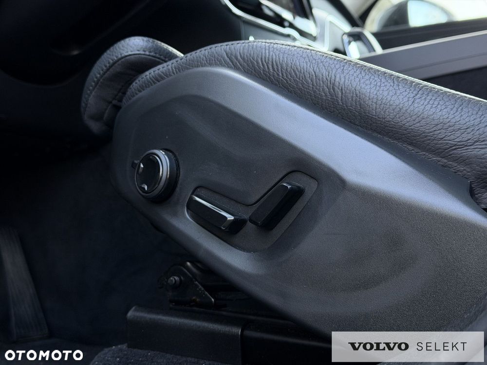 Volvo XC 60 - 19
