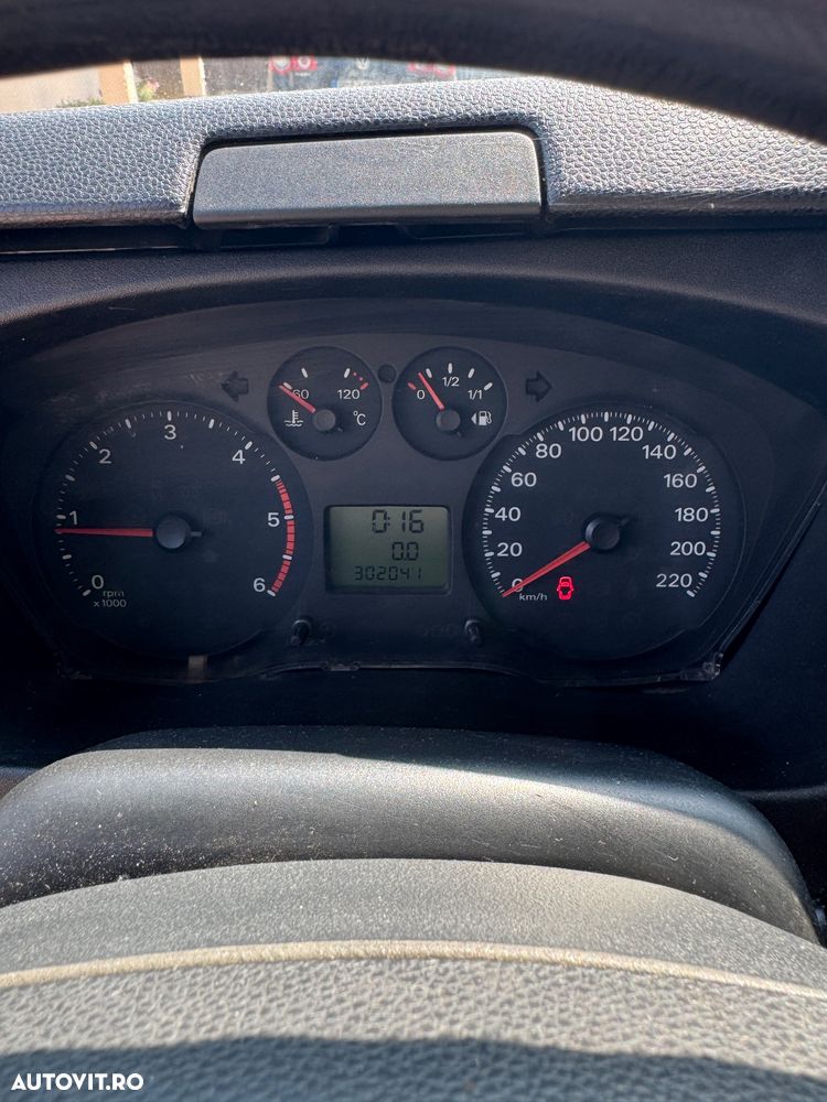Ford Transit - 10
