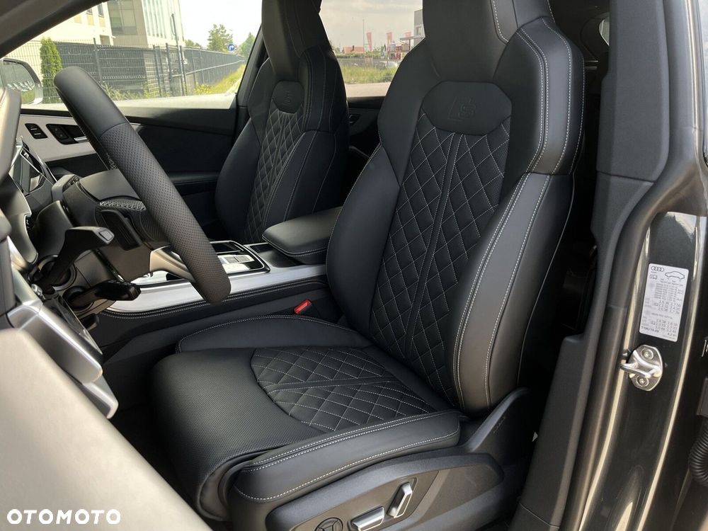 Audi Q8 - 26