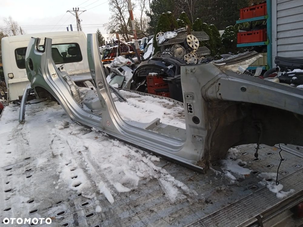 PRÓG PRAWY LUB LEWY VOLKSWAGEN POLO 9N 02-08 5-DRZWI Z WYJŚCIEM NA BŁOTNIK - 2