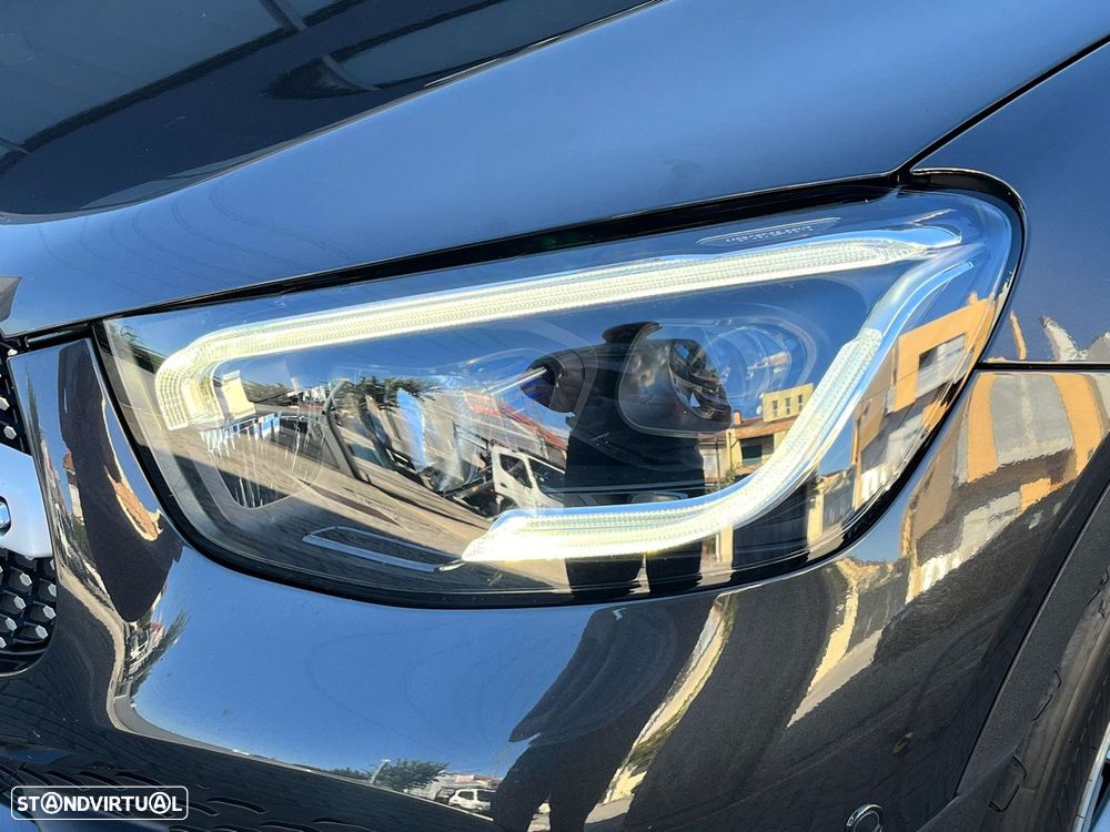 Mercedes-Benz GLC 300 - 23