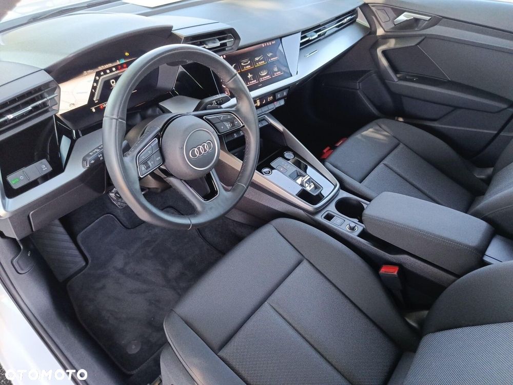 Audi A3 Sportback - 14