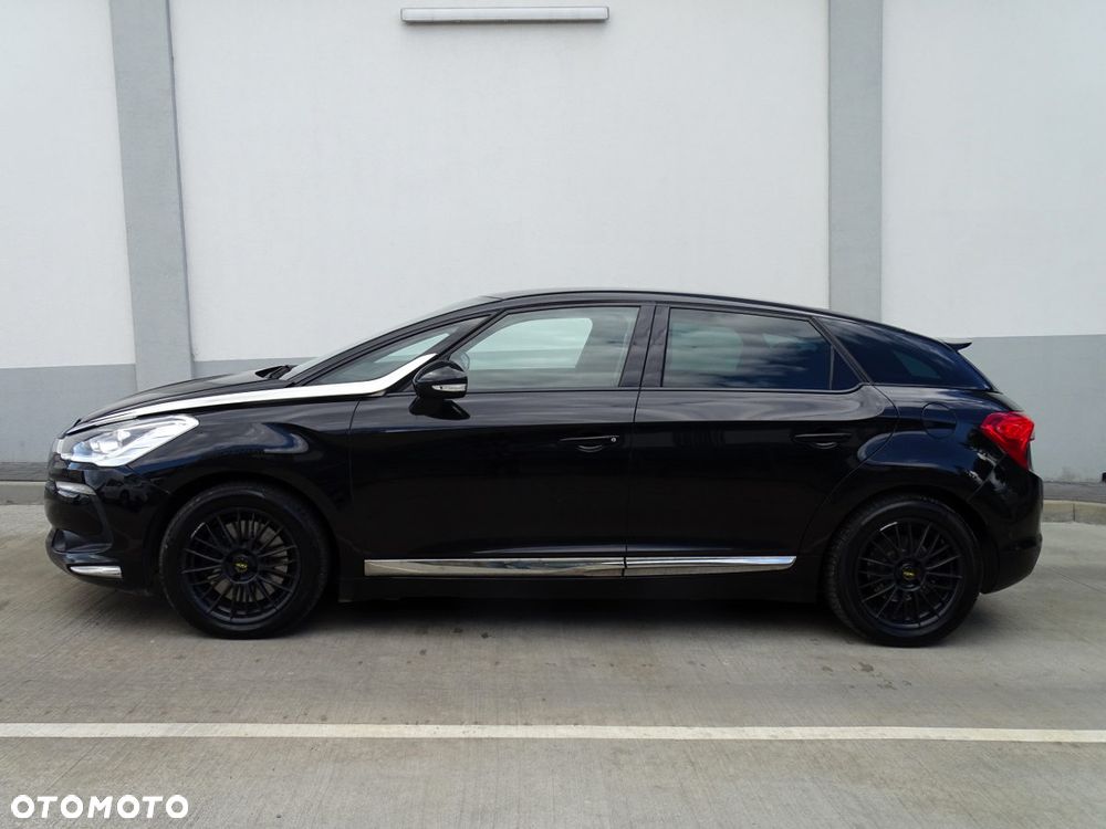 DS Automobiles DS 5 - 5