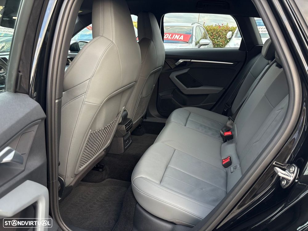 Audi A3 Sportback 40 TFSIe S line - 18
