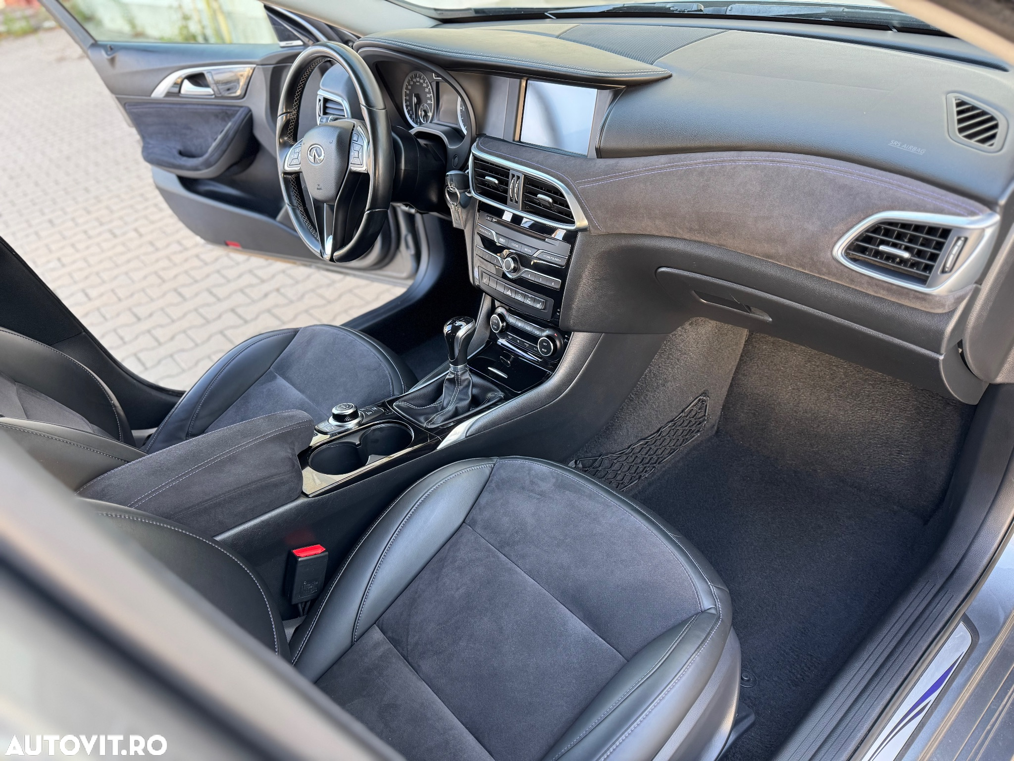 Infiniti Q30 1.5d Premium Tech - 7