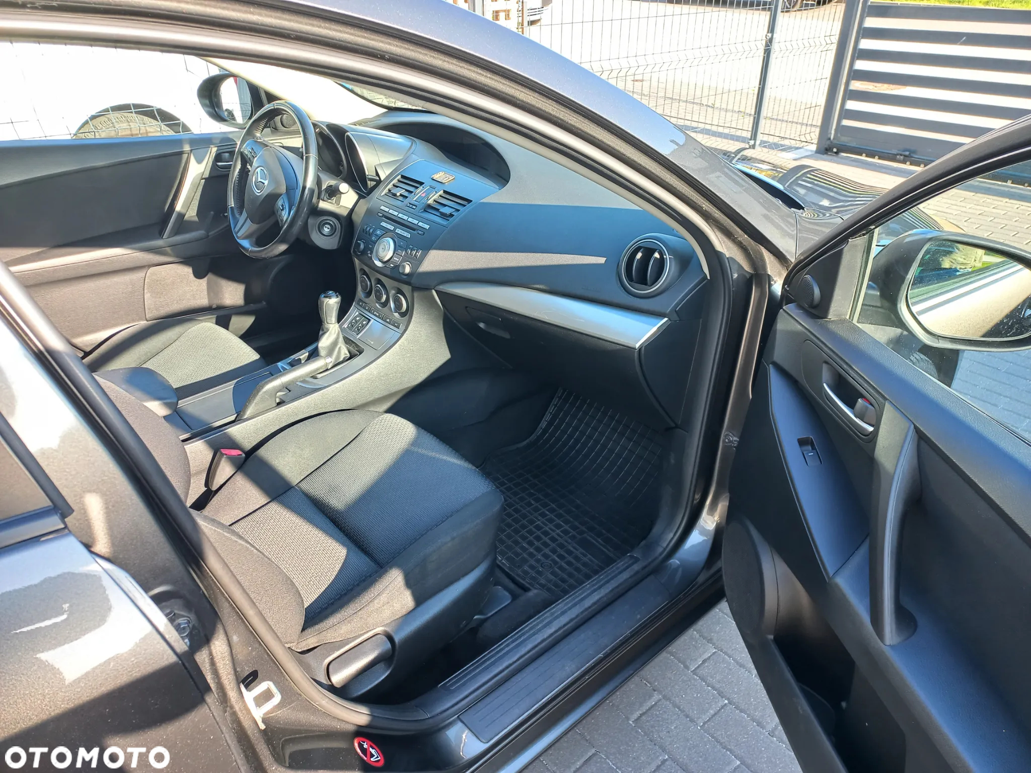 Mazda 3 1.6 Exclusive - 6