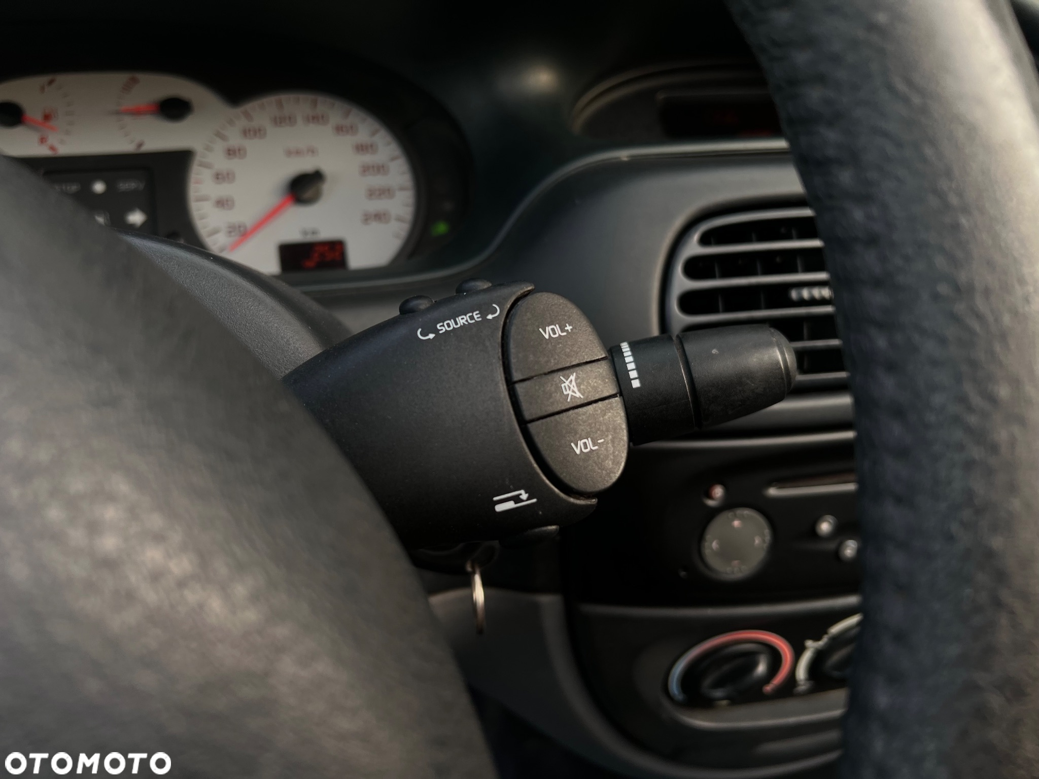 Renault Megane Cabrio 1.6 - 15