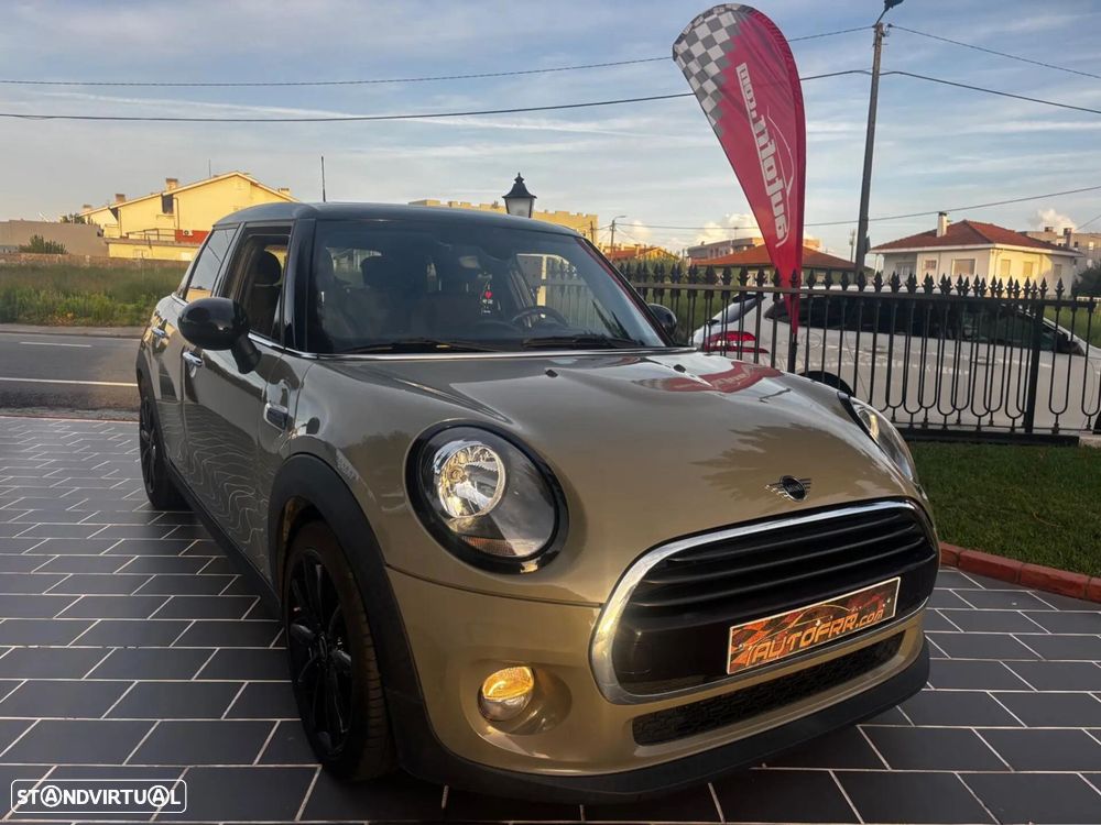 MINI 5 Portas Cooper Premium Yours Auto - 36