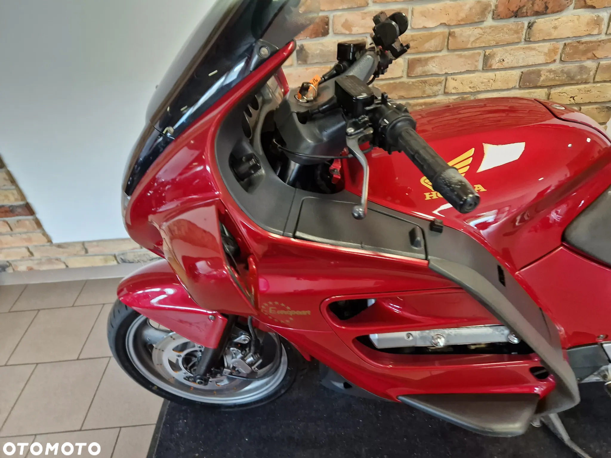 Honda ST - 11