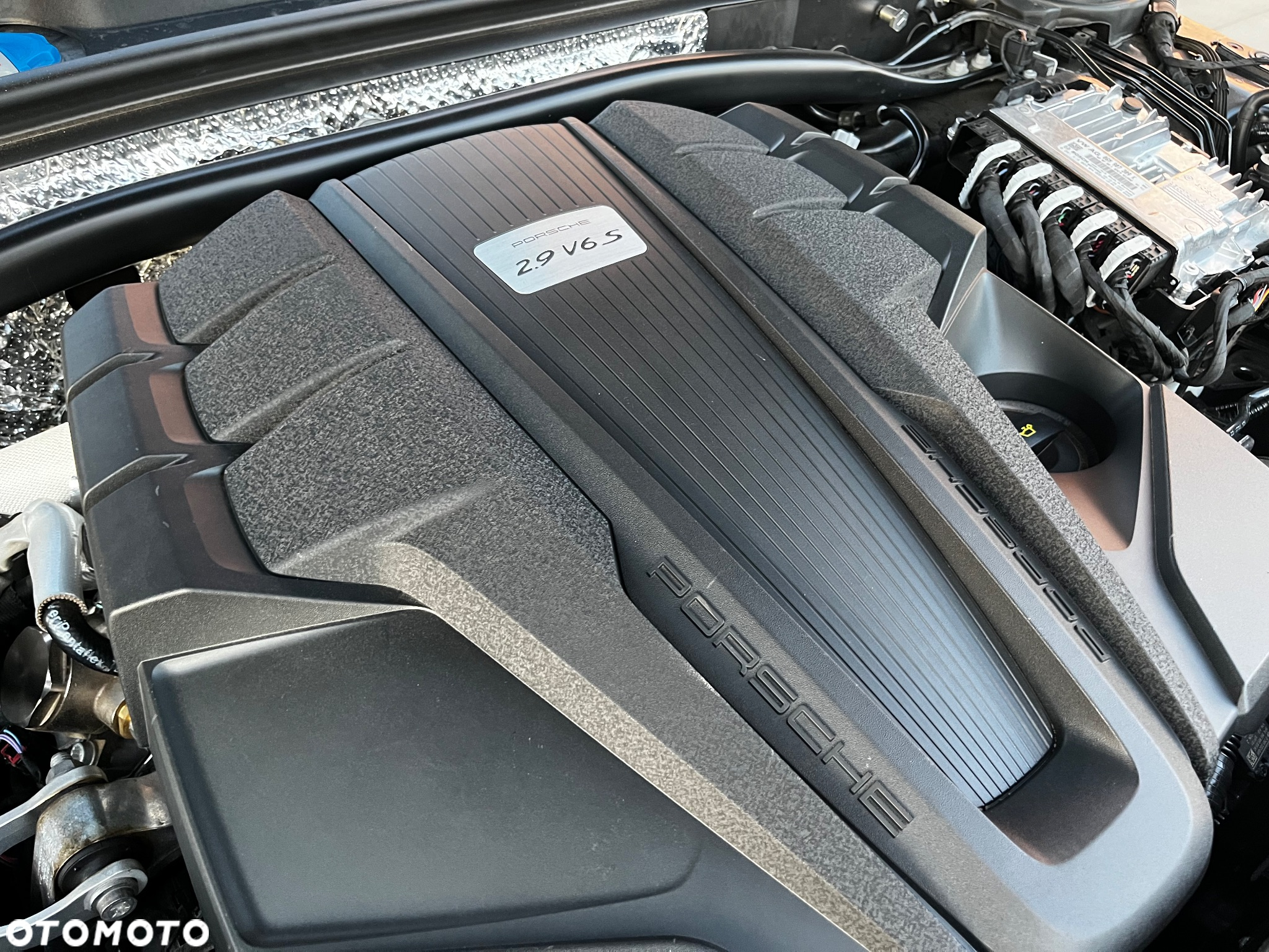 Porsche Macan S - 38